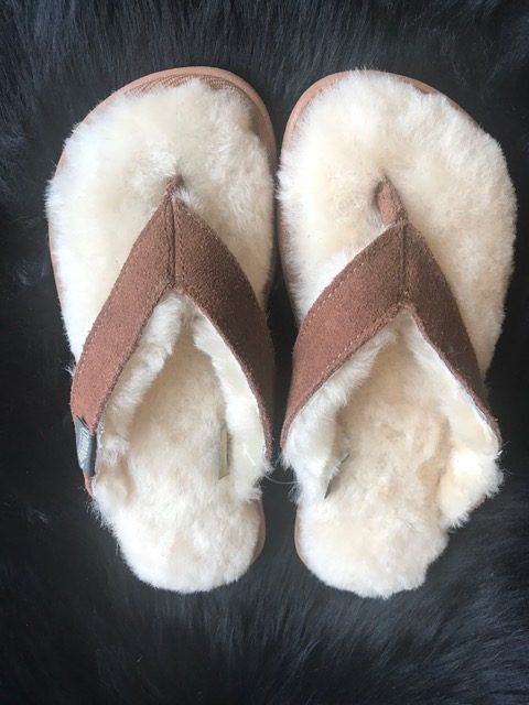 fleece lined flip flops