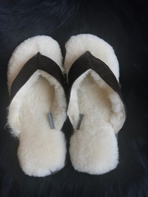 WOMEN'S SHEEPSKIN SANDALS - CHOCOLATE BROWN - Deerfield Leathers