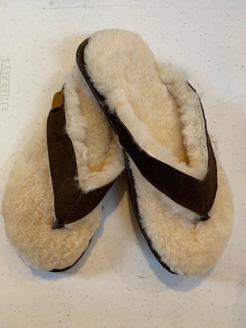 shearling flip flop slippers