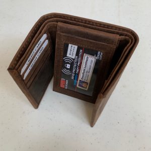 MEN'S LEATHER TRIFOLD WALLET 2305W